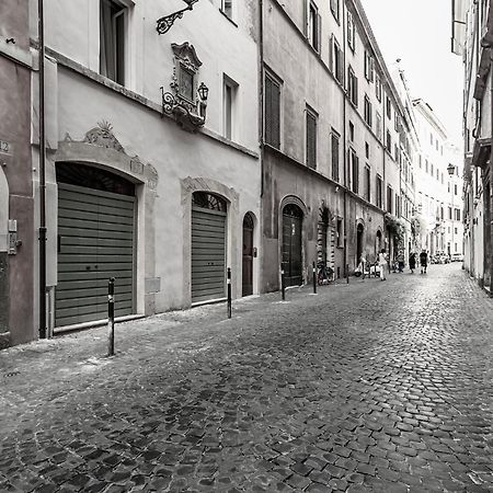 Old Monserrato in Campo de' Fiori Roma Esterno foto